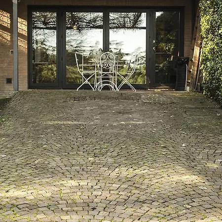 San Lazzaro بيت ضيافة سان لاتْسارو دي سافين